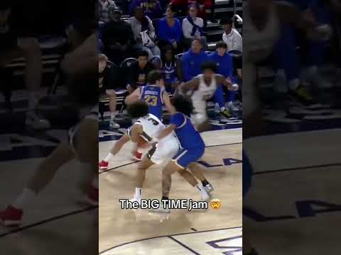 He had to get out of the way ð¤