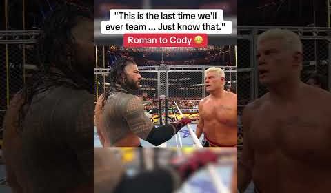 This tense exchange between Roman Reigns & Cody Rhodes ð